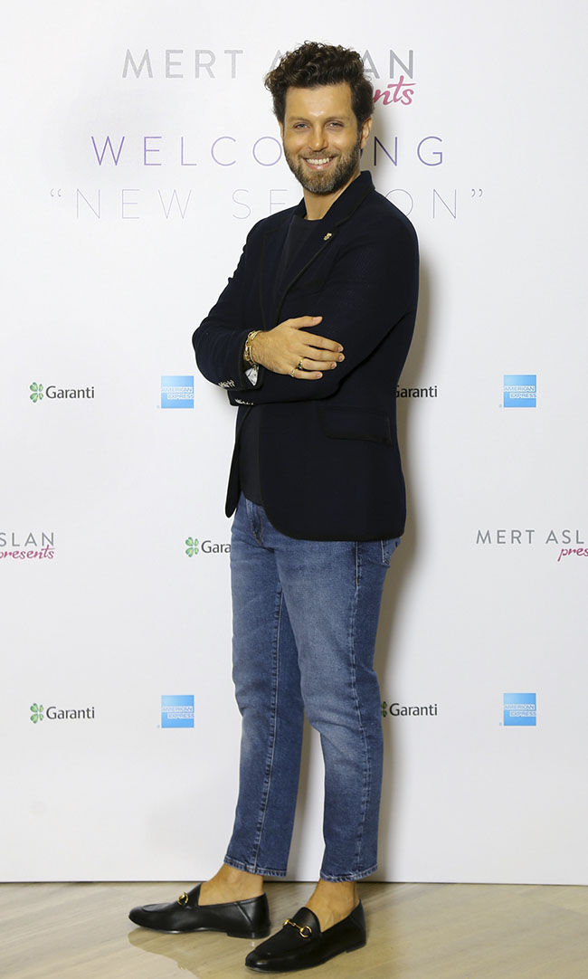 Mert Aslan Presents Welcoming New Season MAG zg n erik Sunan 